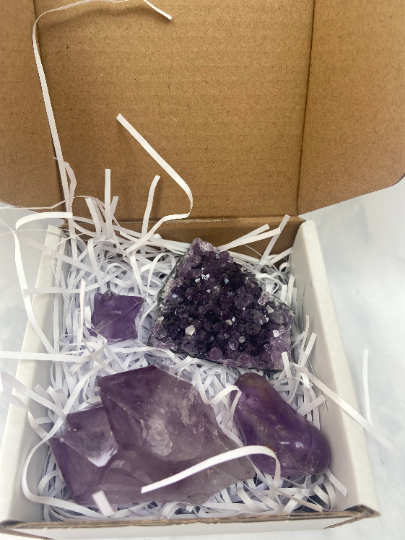 Amethyst Premium Mixed Crystal Gift Set