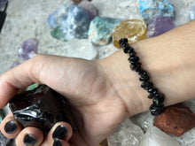 Load image into Gallery viewer, Healing crystal bracelets
